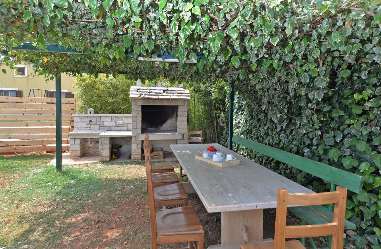 Holiday Home Valter 2136 Воднян Экстерьер фото